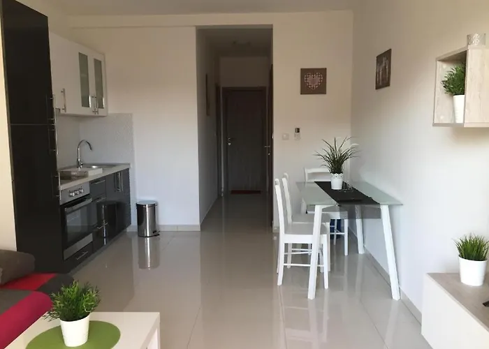 Orhideja Apartment Rab Town