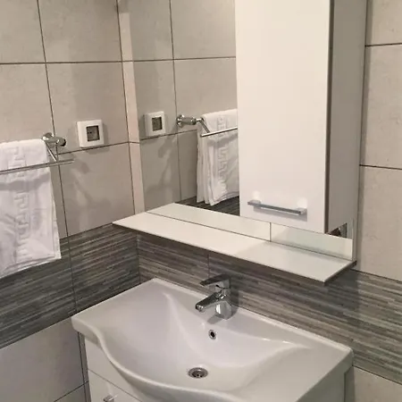 Appartement Orhideja *